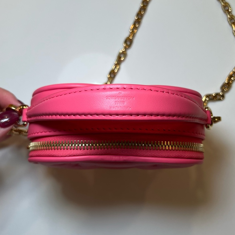 Louis Vuitton Pop My Heart Pouch In Bubblegum Pink - Picture 13 of 14
